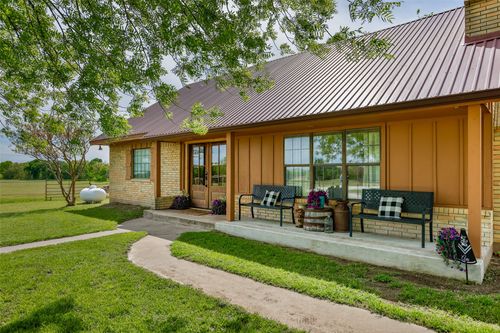 899 S Pecan Street, Muenster, TX, 76252 | Card Image