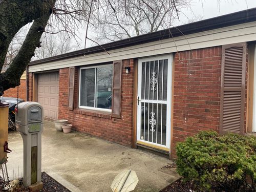 7848 Souter Dr, Indianapolis, IN, 46219-1226 | Card Image