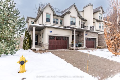 36 Aberdeen Lane S, Niagara on the Lake, ON, L0S1J0 | Card Image