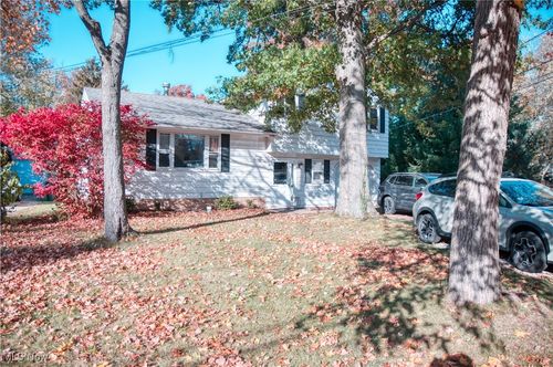 33298 Lake Rd, Avon Lake, OH, 44012-1359 | Card Image