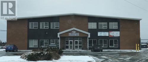 {{alt}} | Card Image