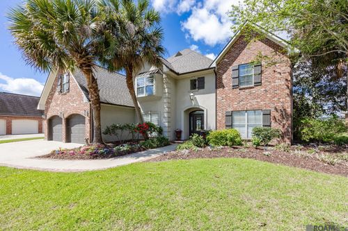 58510 Village Dr, Plaquemine, LA, 70764-7421 | Card Image