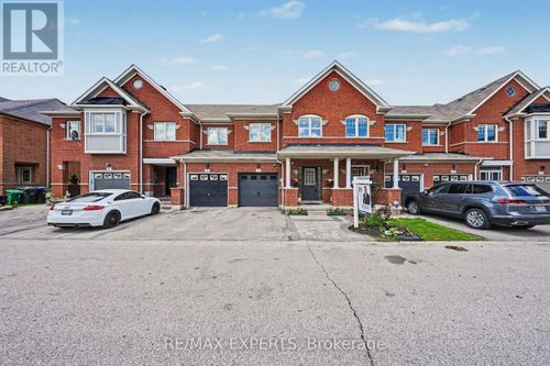 14 Lotus St, Brampton, ON, L6P3E1 | Card Image