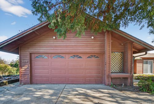 12110 Backdrop Ct, Bakersfield, CA, 93306-9707 | Card Image