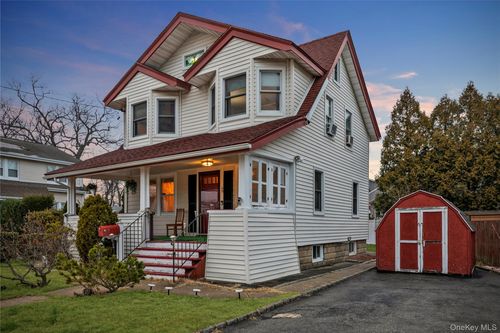 69 Forest Avenue, Hempstead, NY, 11581 | Card Image