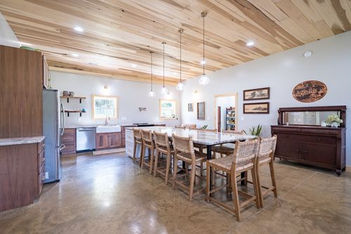 125 Ashland Rd, Waynesboro, TN, 38485-5105 | Card Image