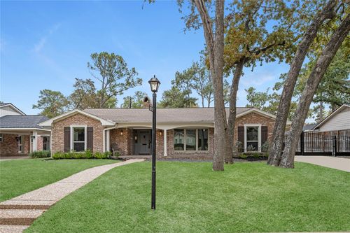 10211 Candlewood Drive, Houston, TX, 77042 | Card Image