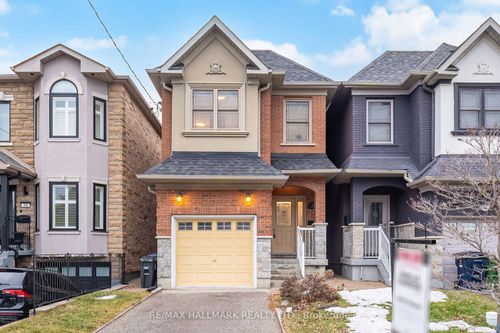 4A Holborne Ave, East York, ON, M4C2P9 | Card Image