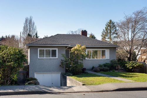 354 Foul Bay Rd, Victoria, BC, V8S4G8 | Card Image