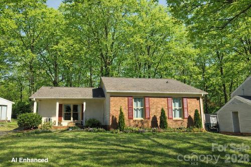 615 Winter Wood Dr, Matthews, NC, 28105-3811 | Card Image