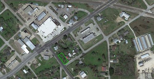 606 W Mcalpine St, Navasota, TX, 77868-3590 | Card Image