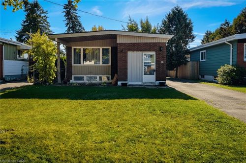 14 Ronaldshay Ave, Hamilton, ON, L9A3B1 | Card Image