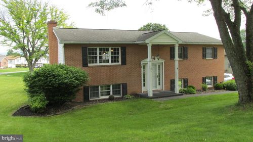 1012 Gray Ln, Duncansville, PA, 16635-7634 | Card Image