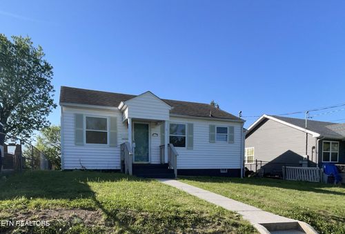 1910 Fine Ave, Knoxville, TN, 37917-4737 | Card Image
