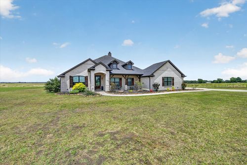 7014 Davidson Rd, Sanger, TX, 76266-5201 | Card Image