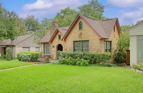 7010 Vivian Ave, Dallas, TX, 75223-1152 | Card Image