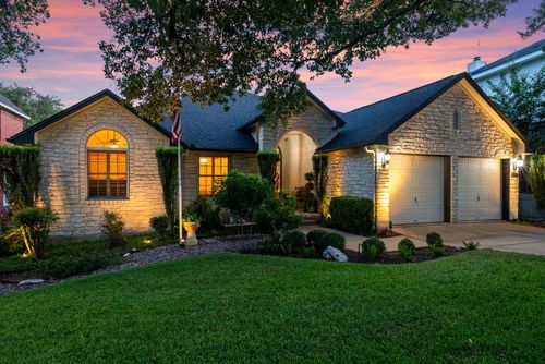 10839 Redmond Rd, Austin, TX, 78739-1621 | Card Image