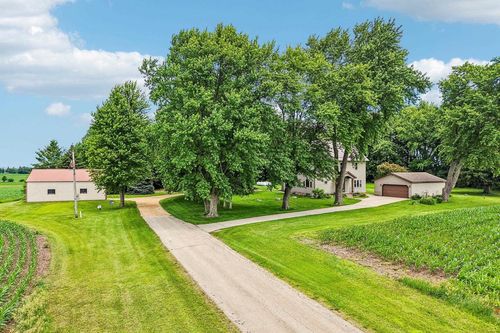W5440 Halverson Dr, POYNETTE, WI, 53955 | Card Image