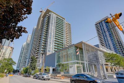 1105 - 25 Broadway Ave, Condo with 1 bedrooms, 1 bathrooms and 1 parking in Toronto ON | Image 2