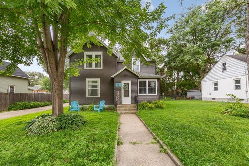15 14th St Ne, Faribault, MN, 55021-3025 | Card Image