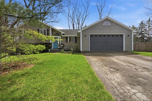 5039 W Princeton Ave, Clarkston, MI, 48348-3141 | Card Image