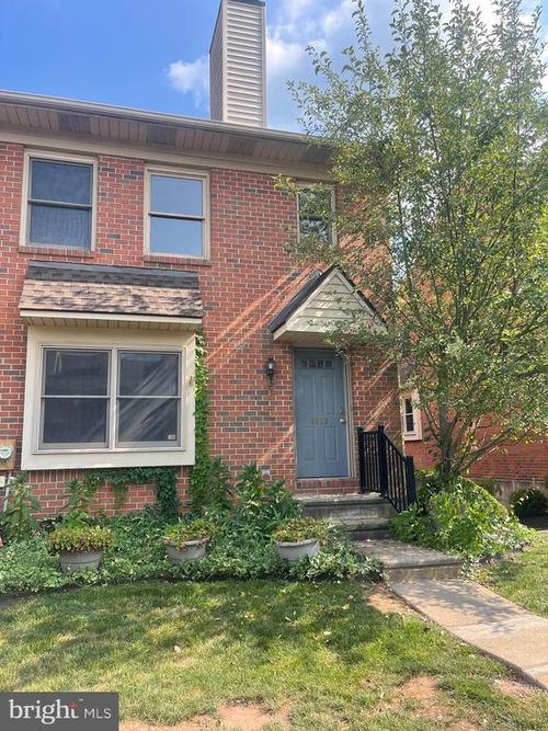 3927 Seneca Ct, Skippack, PA, 19474 | Card Image