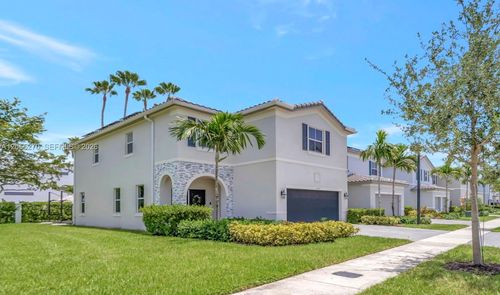 1361 Se 27th Ter, Homestead, FL, 33035-2532 | Card Image