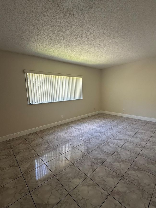 APT-91 - 4216 Inverrary Blvd, Townhouse with 2 bedrooms, 2 bathrooms and null parking in Lauderhill FL | Image 7
