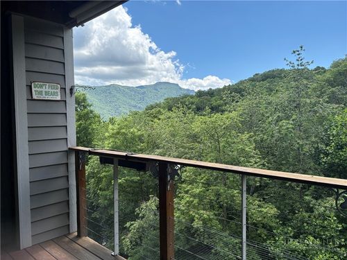 422-185 Hawks Peak South Lane, Seven Devils, NC, 28604 | Card Image