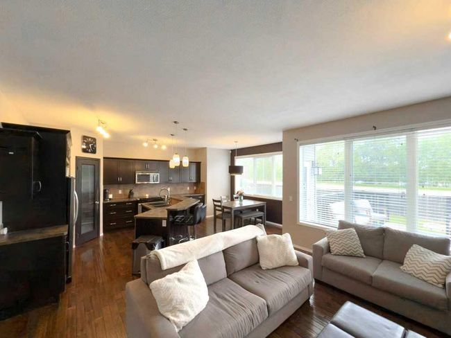 6826 - 59 Street Close, House other with 3 bedrooms, 4 bathrooms and 2 parking in Rocky Mountain House AB | Image 11