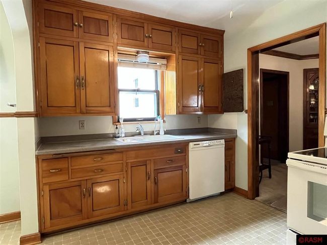 915 Armstrong Blvd S, House other with 3 bedrooms, 3 bathrooms and null parking in Saint James MN | Image 13