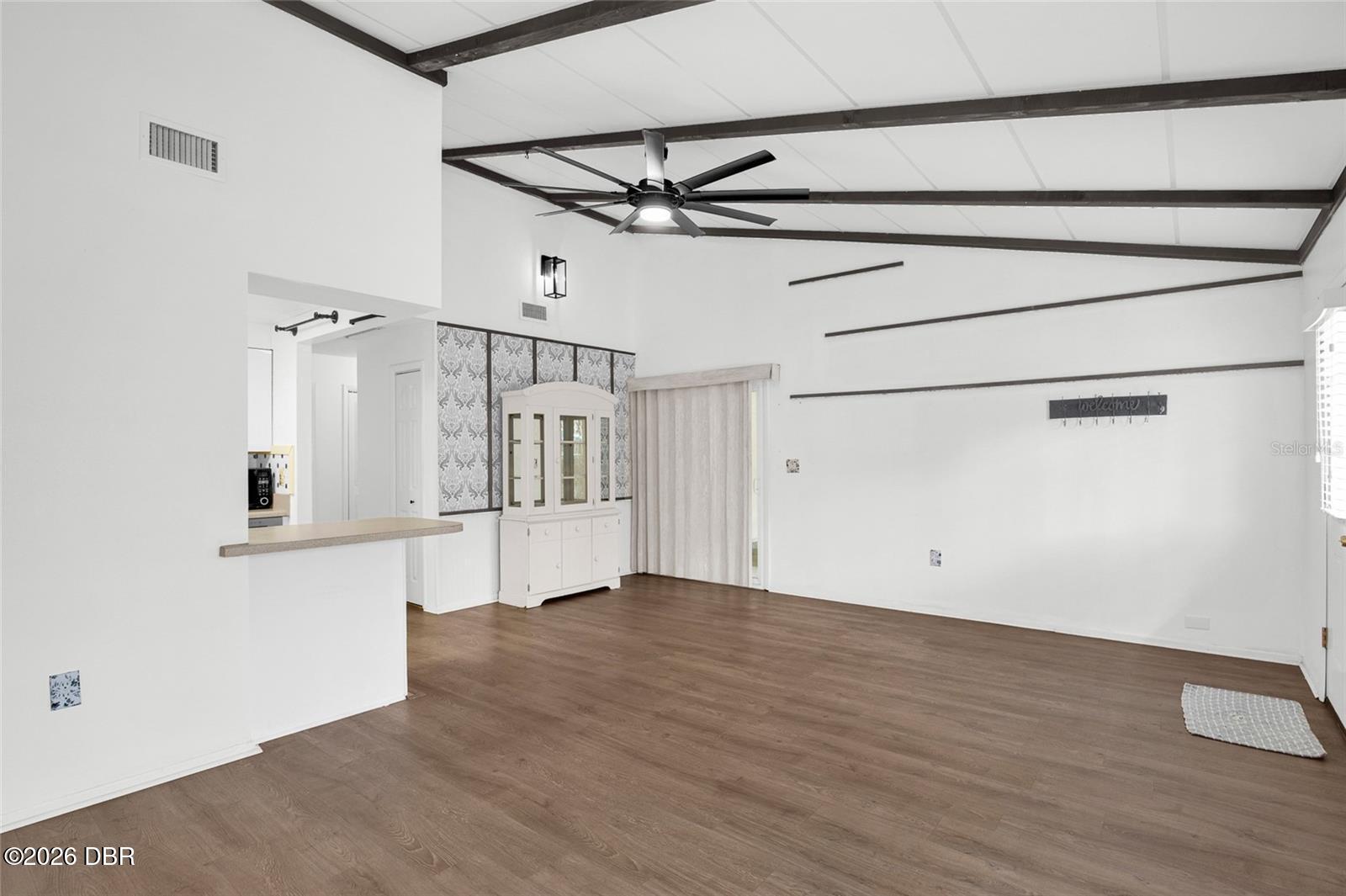 Residential in New Smyrna Beach 3