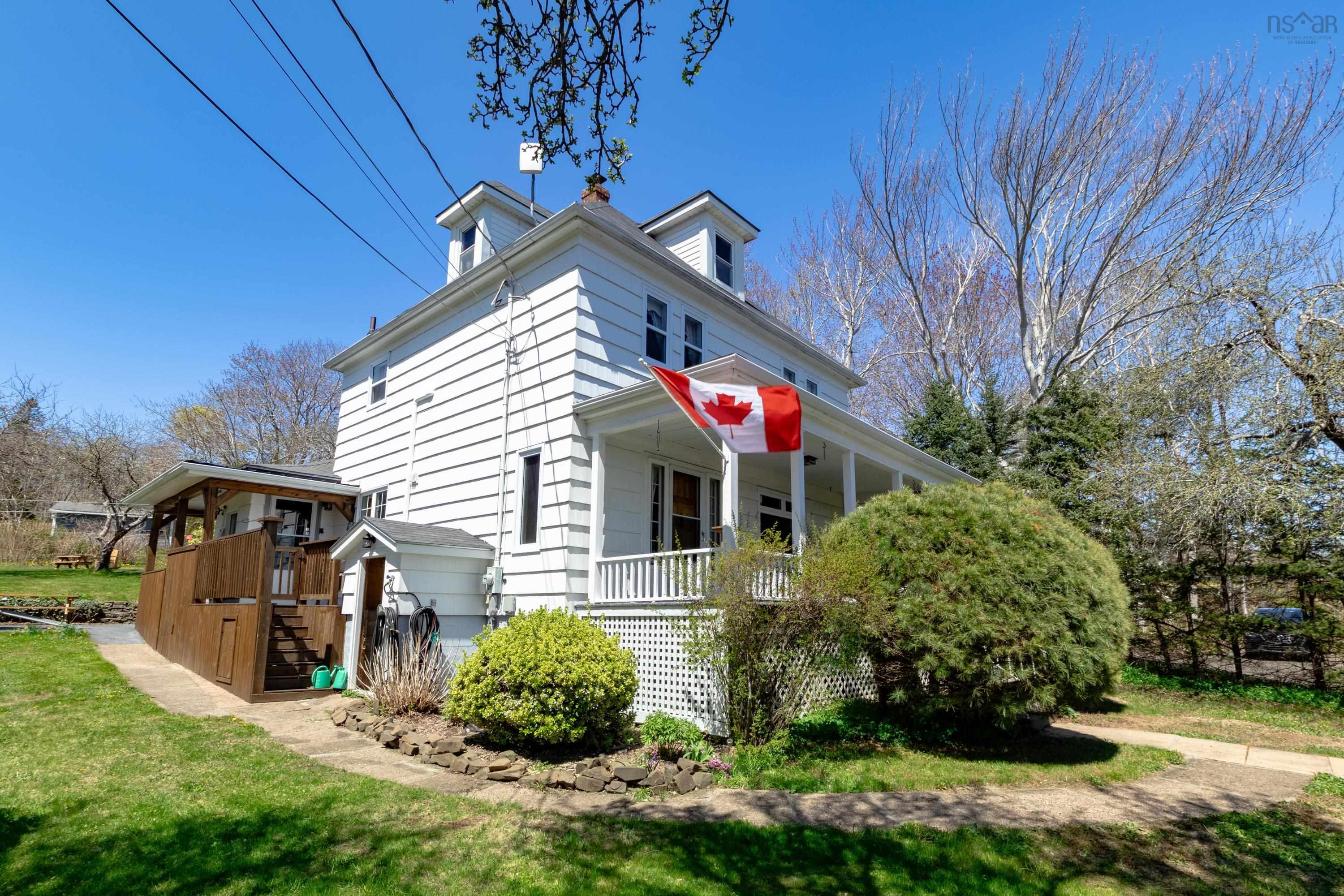 Residential in Mount Pleasant 3