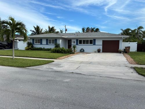 1104 Se 14th St, Deerfield Beach, FL, 33441-7225 | Card Image