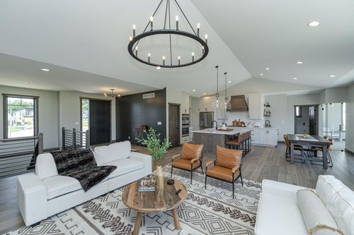 3185 Bella Terra Ln Ne, Rochester, MN, 55906-3971 | Card Image