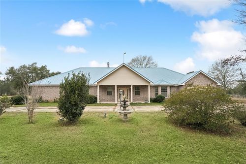 220 Warrior Trce, Covington, LA, 70435-8815 | Card Image