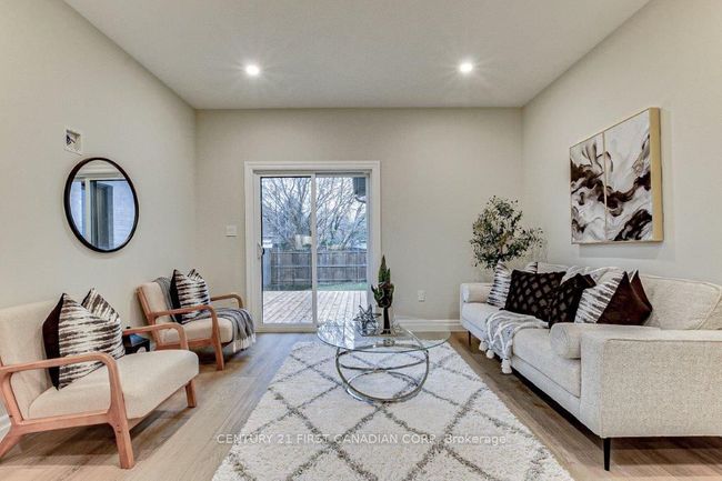 163 Elgin Ave E, House other with 3 bedrooms, 2 bathrooms and 2 parking in Goderich ON | Image 5