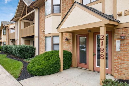 2188b-2188 Hedgerow Rd, Columbus, OH, 43220-6396 | Card Image