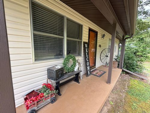 48 Allegheny Dr, Cherokee Village, AR, 72529-6950 | Card Image