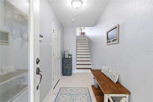 117 Brent Cir, OLDSMAR, FL, 34677-3342 | Card Image