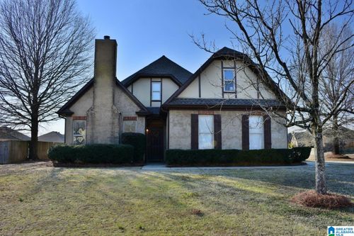 876 Barkley Dr, Alabaster, AL, 35007-7555 | Card Image