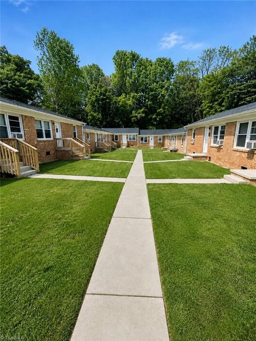 c-3940 Overland Hts, Greensboro, NC, 27407-4469 | Card Image