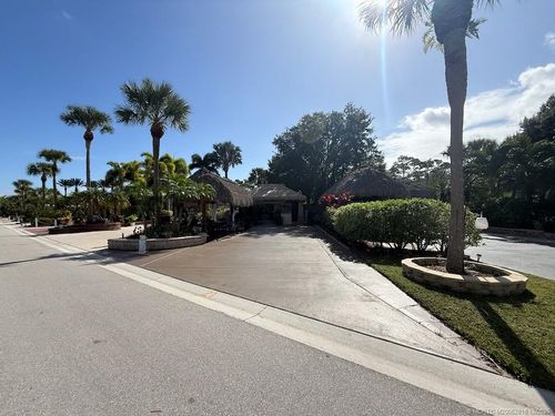 21 Nw Boundary Dr, Port St Lucie, FL, 34986-2237 | Card Image
