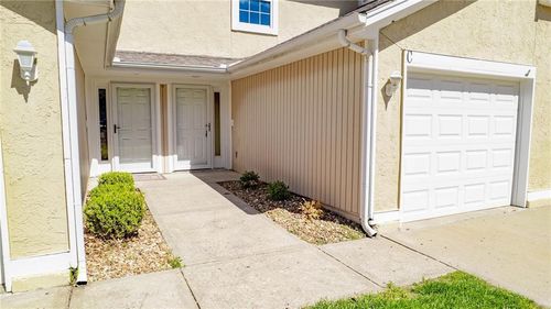 c-4612 Ne Whispering Winds Dr, Lees Summit, MO, 64064-1781 | Card Image