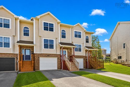 219 Green Village Lane, Dartmouth, NS, B2Y4V5 | Card Image