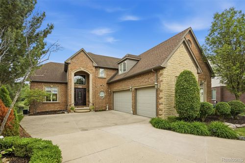 50573 Elmwood Ct, Plymouth, MI, 48170-5181 | Card Image