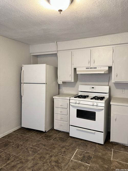 105 Morrill Ave, San Antonio, TX, 78214-1415 | Card Image