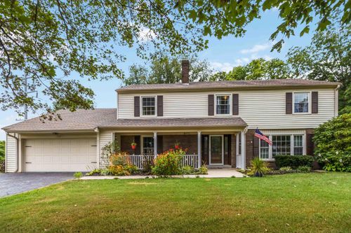 301 Redwood Dr, Stanford, KY, 40484-1139 | Card Image