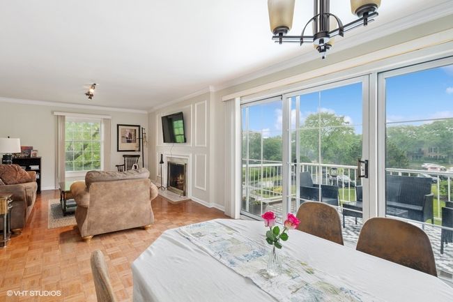 APT-217B - 128 Carriage Way Dr, Condo with 3 bedrooms, 2 bathrooms and 2 parking in Burr Ridge IL | Image 10