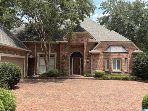 1226 Lake Forest Cir, Hoover, AL, 35244-1302 | Card Image